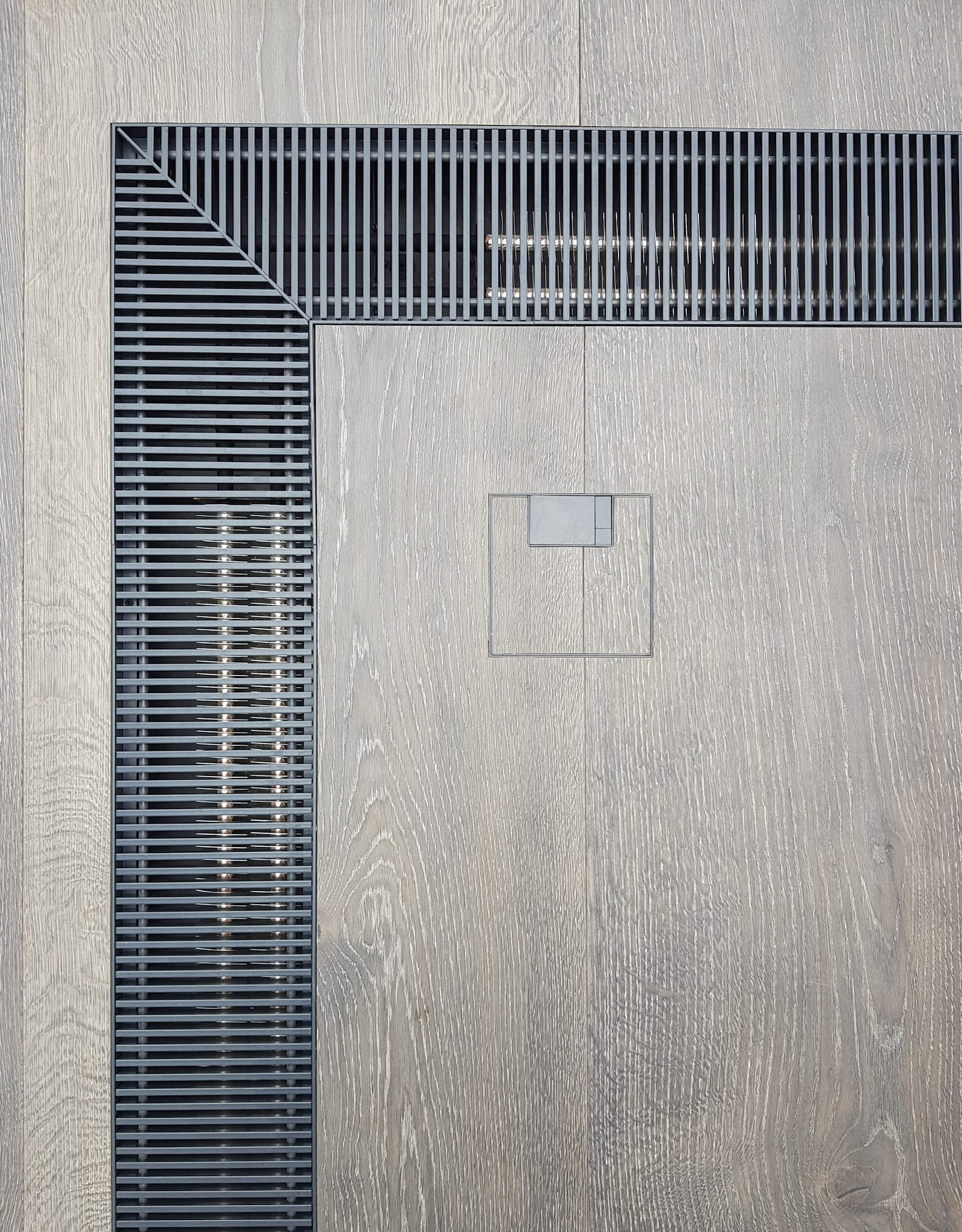 Floor socket and vent Wood Floor