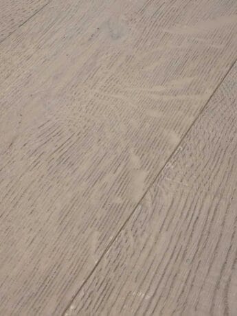 Tonga light oak with sandblasted finish