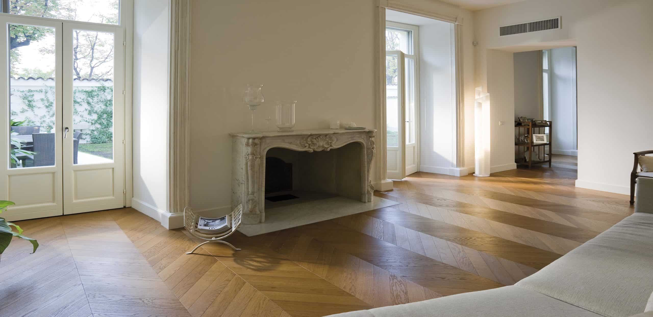 Engineered20Oak20Chevron20LONG-scaled-1.jpg