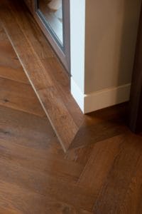 Medium Thermo Oak Oiled 2 line border with inset strip