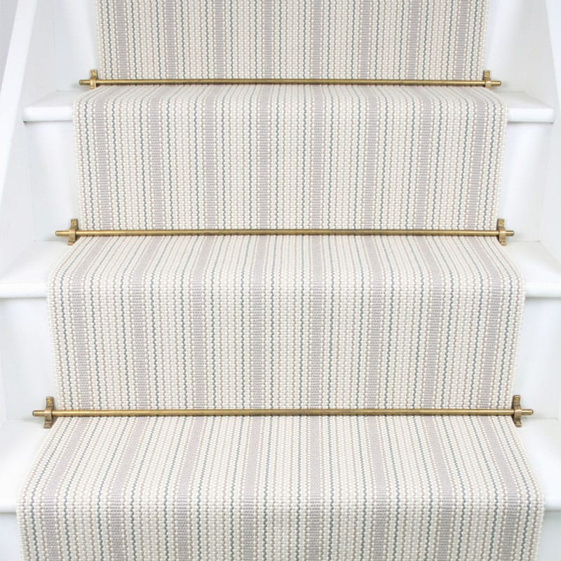 Pellerin-2-Stairs-Cropped-Tavi