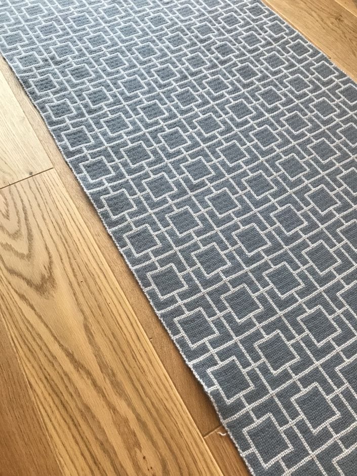 Tamar Zip Lt Blue Ivory 940w 2