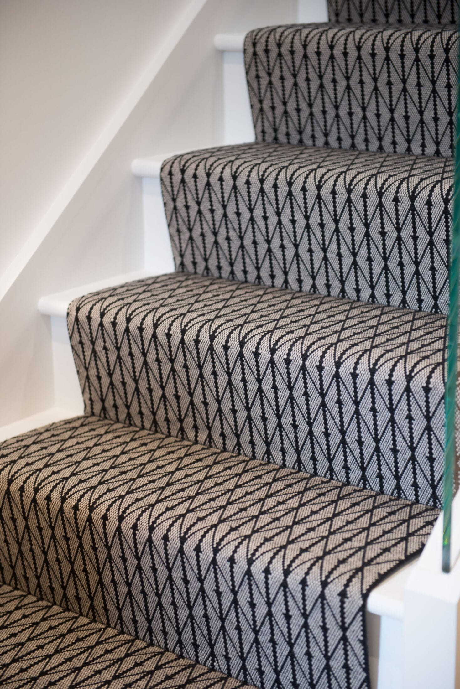 Runner-Honiton 17-8 Honiton 17 New Zealand Wool Flatweave Runner