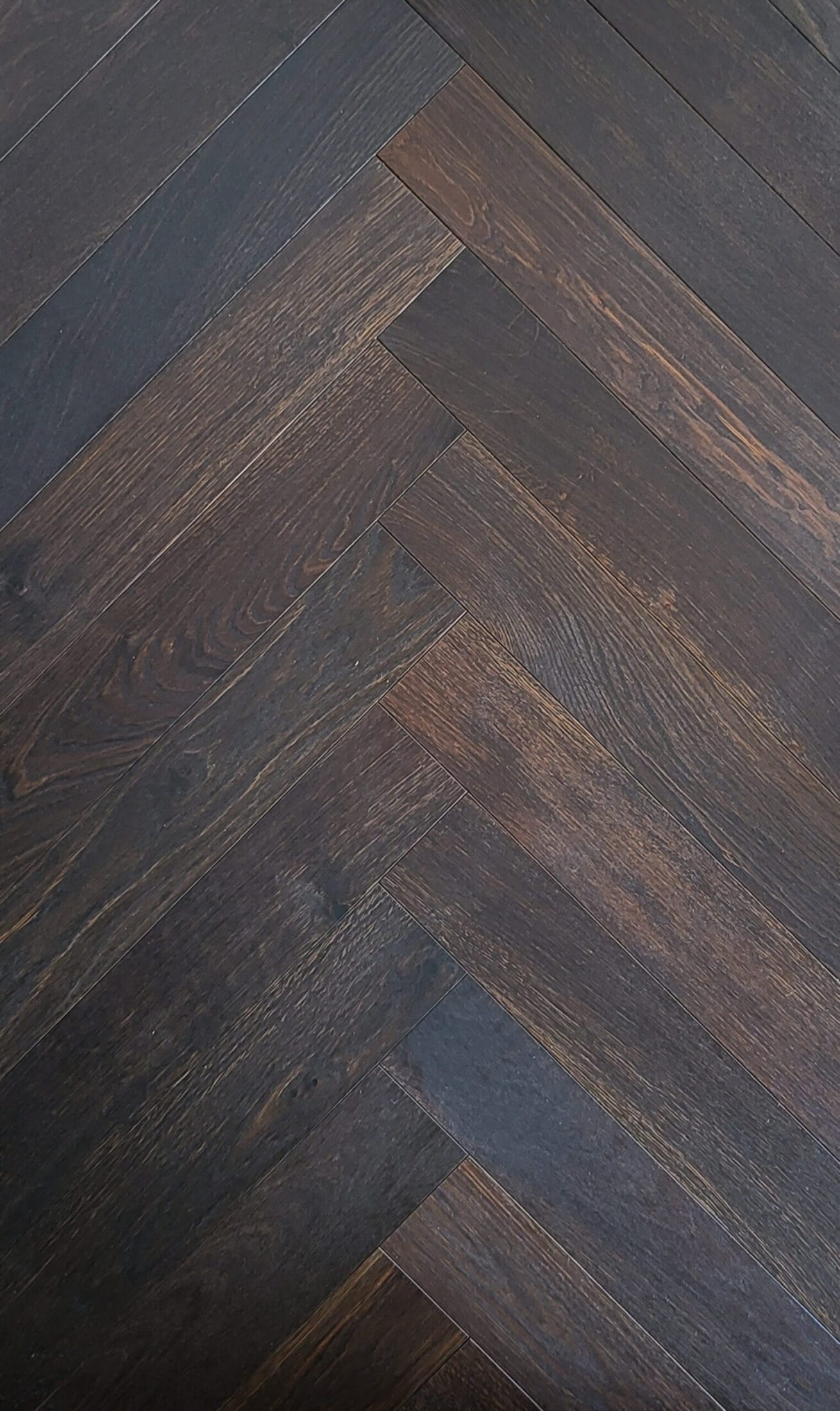 Dark Smoked Oak Oiled Herringbone Flooring | Urbane Living