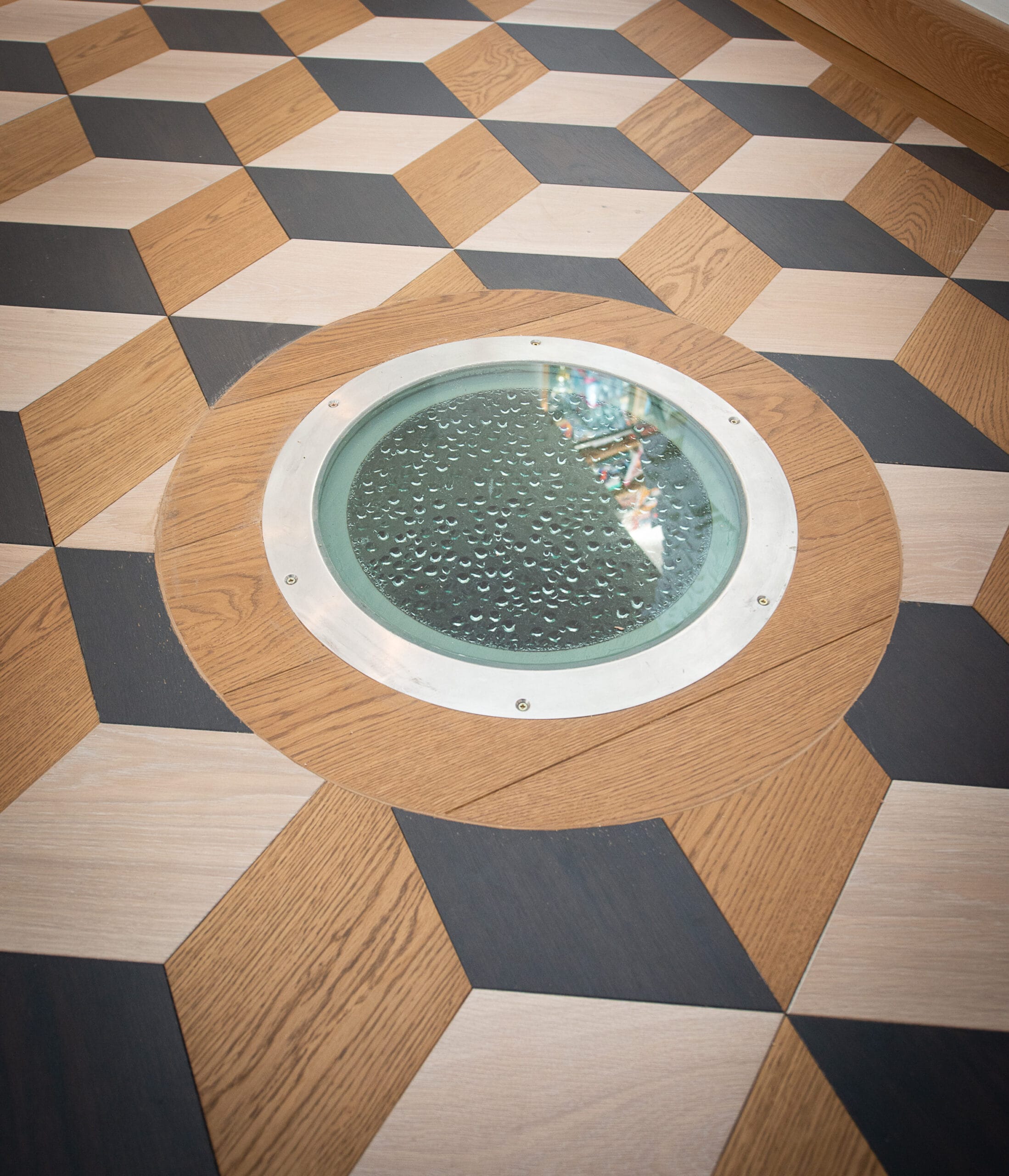 Oak Cubes with feature inset