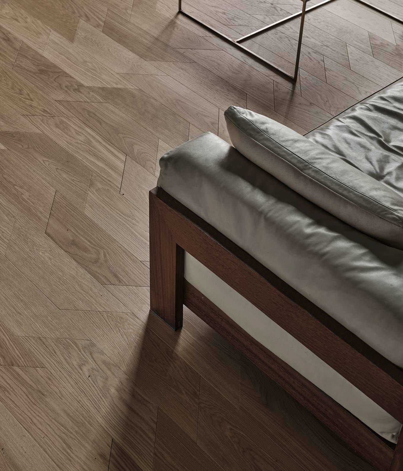 Trapezium shape modular parquet