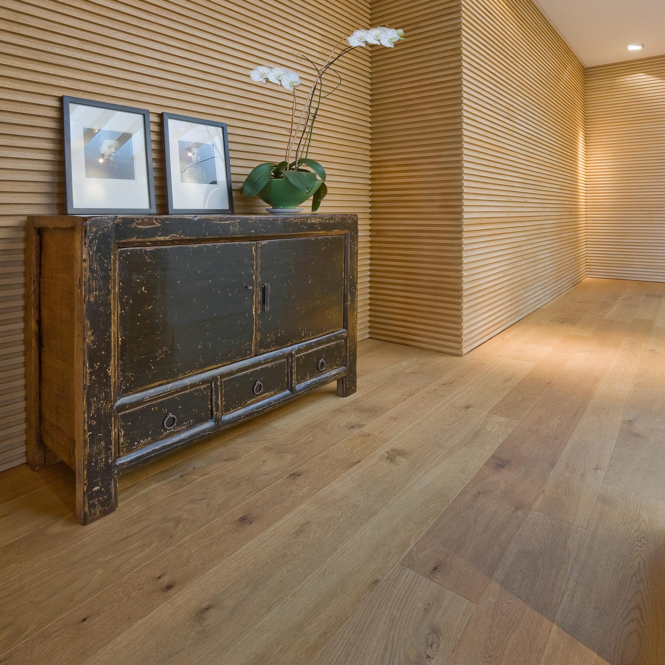 Oak flooring rustic grade