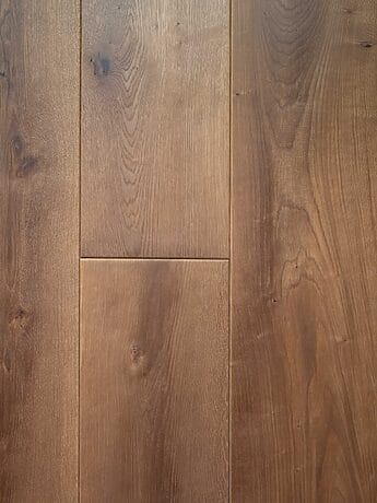 Aged Oak Floor with natural unevenness win wide planks