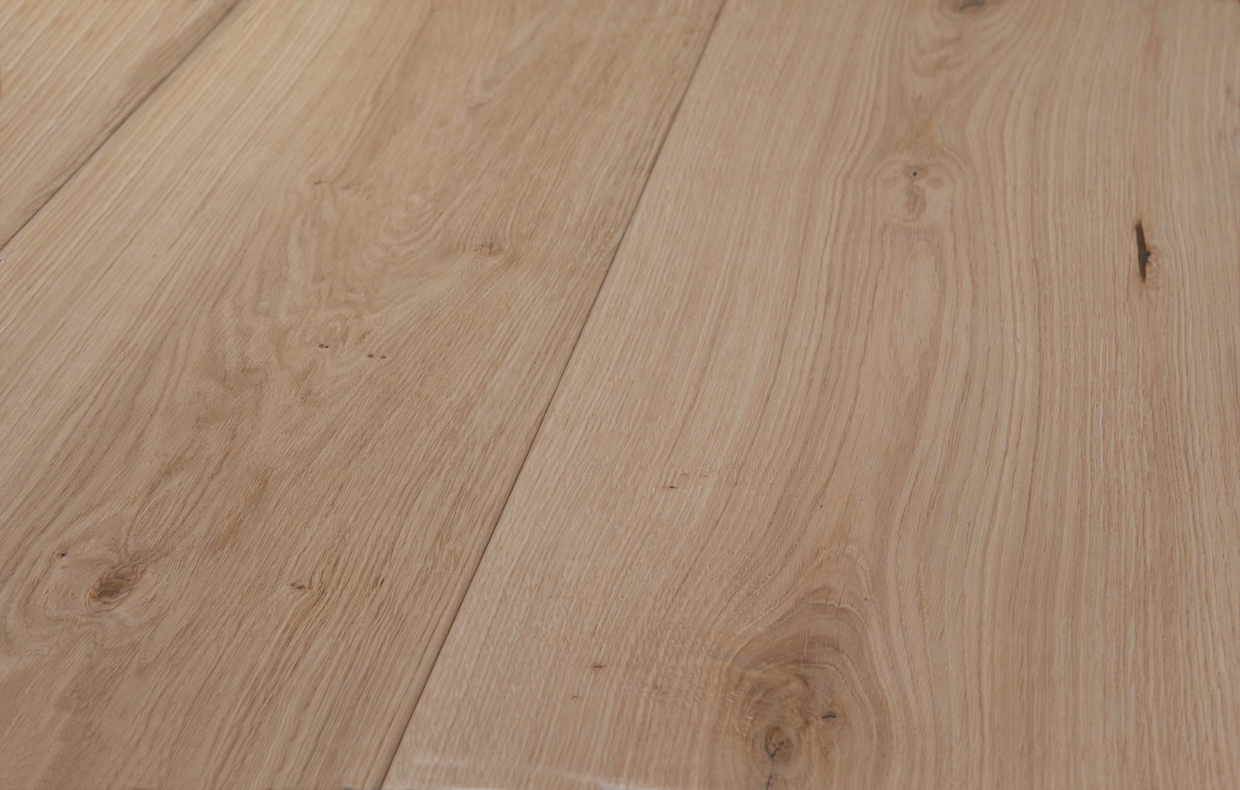 Raw Effect Aged Oak Floor