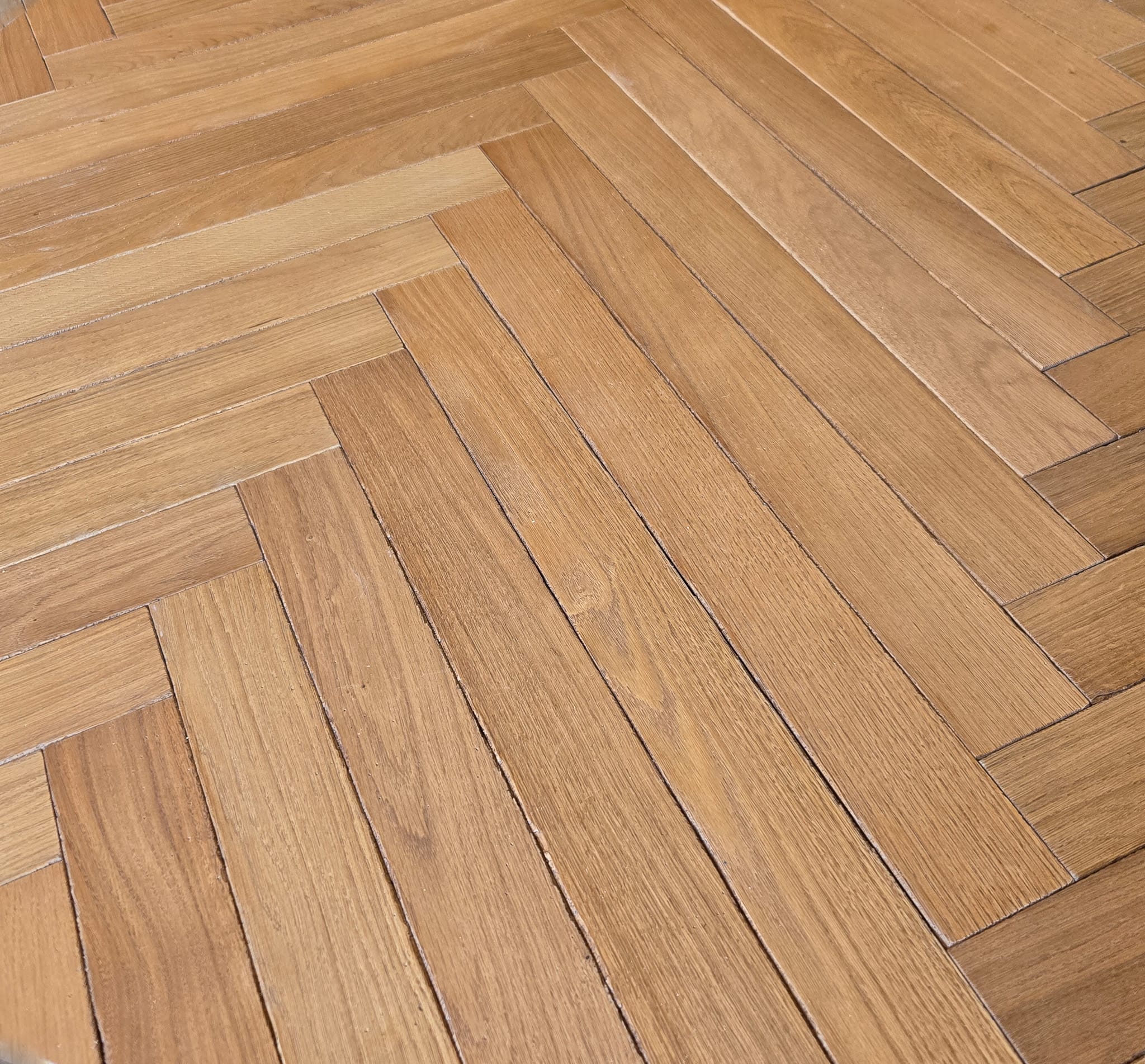 Aged Narrow Strip herringbone